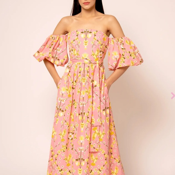 beyond by vera Dresses & Skirts - Elegant Strapless Pink Floral Dress